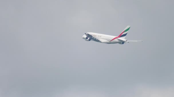 Partenza Emirates Airbus A380 — Video Stock