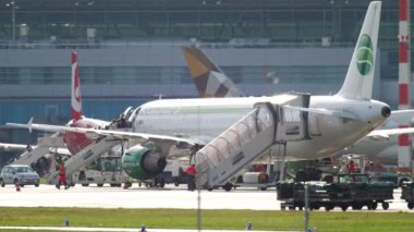 Yolcu uçağa binmeden