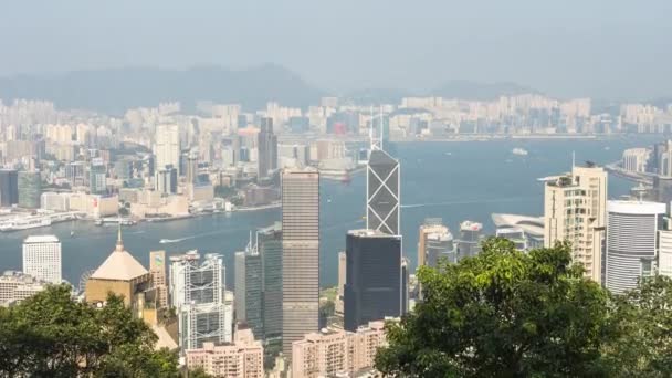 Вид на город Гонконг с пика, временной промежуток — стоковое видео
