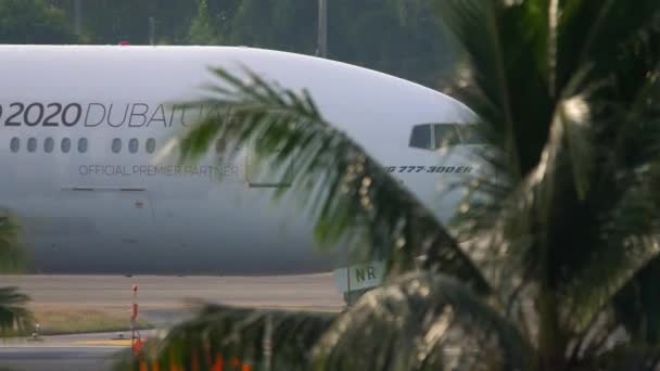 Freinage de l'avion après atterrissage — Video