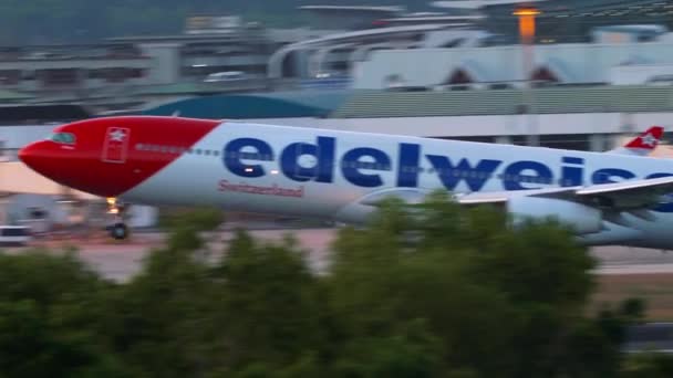 Edelweiss Airbus A340 landing — Stock Video