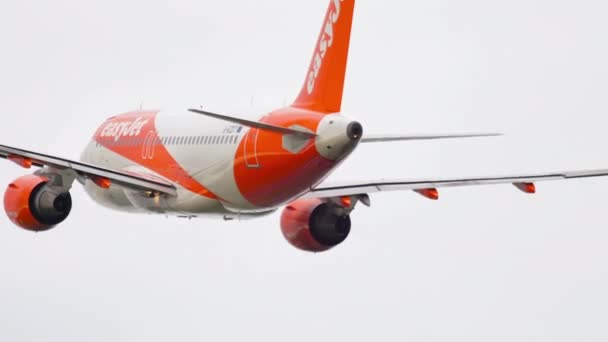 EasyJet Airbus 319 wyjazdu — Wideo stockowe