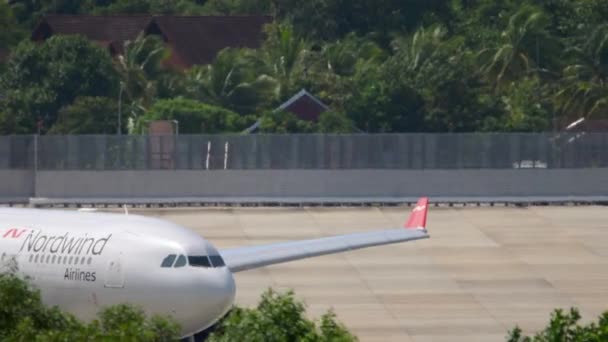 NordWind Airbus A330 taxiing — Stock Video