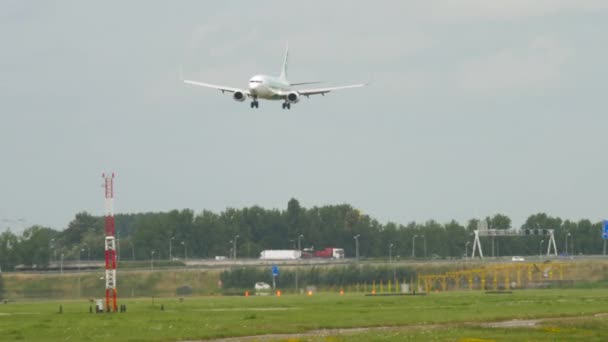 Transavia Boeing 737 aterragem — Vídeo de Stock