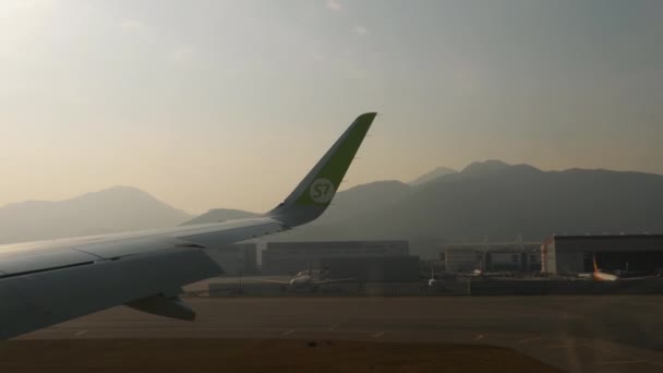 Widok z lotu ptaka z lotniska w Hongkongu — Wideo stockowe