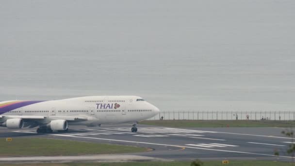 Départ d'avion de Phuket — Video