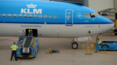 Yükleme Bagaj onboard