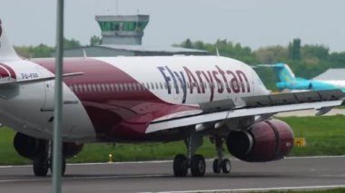 Arystan Airbus 320 'de uç.