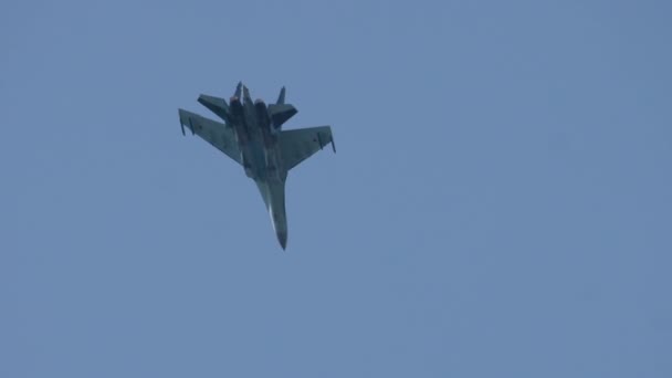 ロシアのファルコンエアロビクスチーム、スホーイ-35防空戦闘機 — ストック動画