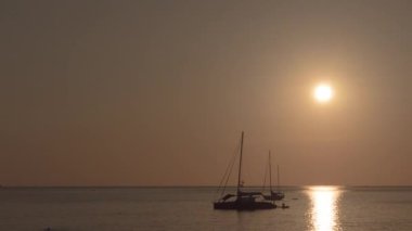 Phuket 'te gün batımı manzarası