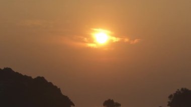 Phuket 'te gün batımı manzarası