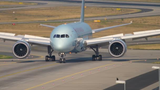 Καναδάς Boeing 787 Dreamliner τροχοδρόμησης του αέρα — Αρχείο Βίντεο