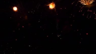Şehir Festivali 'nde havai fişeklerle dolu