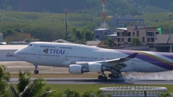 Flygplan Boeing 747 landning — Stockvideo