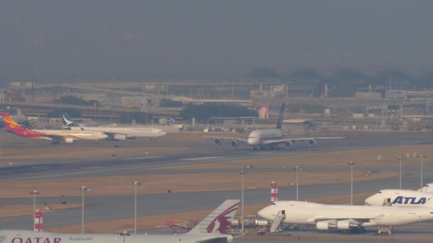 新加坡航空A380空中客车离开香港 — 图库视频影像