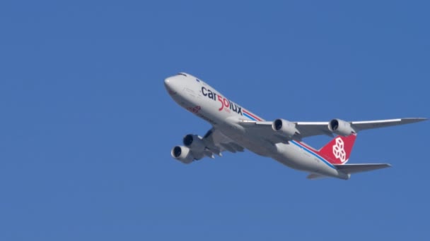 Cargolux Boeing 747 nadert — Stockvideo