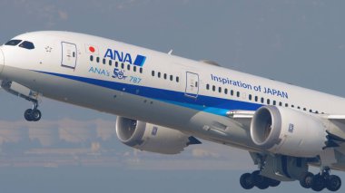 Gökyüzünde ANA Boeing