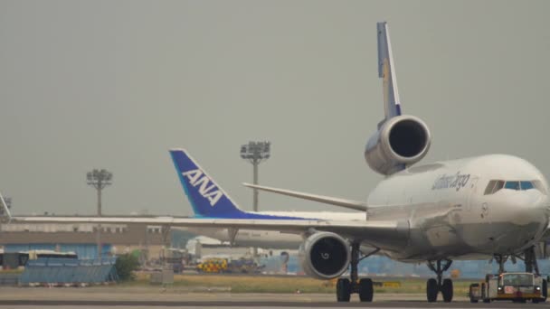 Tráfego do aeroporto de Frankfurt — Vídeo de Stock