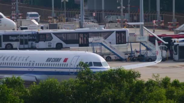 Air China Airbus A320 τροχοδρόμηση — Αρχείο Βίντεο