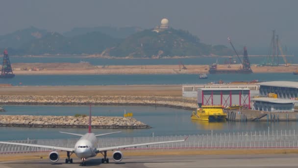 Internationale luchthaven van Hongkong — Stockvideo