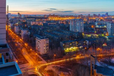 gece büyük şehir