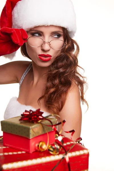 Genç seksi kadın kırmızı Noel Noel Baba tatil elbise — Stok fotoğraf