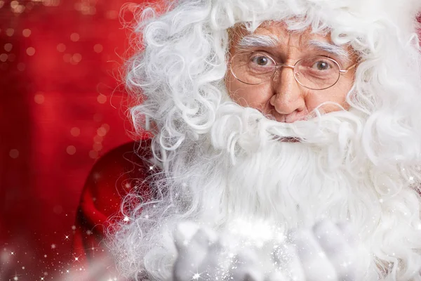 Foto van gelukkig santa claus — Stockfoto