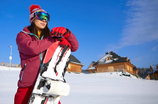 Snowboarder vrouw portret — Stockfoto