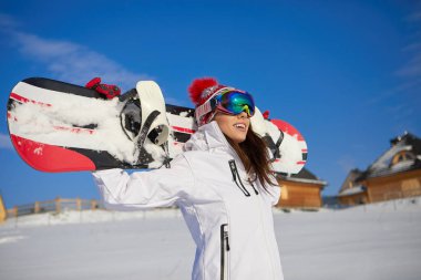 Sportif kadın snowboard
