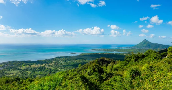 Mauritius üzerinde orman cennet — Stok fotoğraf