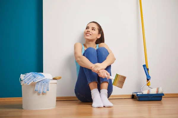 Bright picture of lovely housewife — Stock Photo, Image