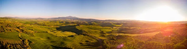 Tuscany landsbygd kullar — Stockfoto