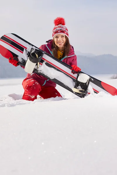 Sportovní žena snowboardista — Stock fotografie