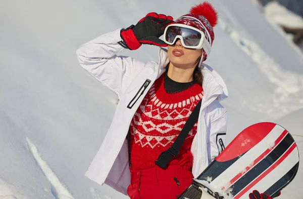 Sport donna snowboarder — Foto Stock