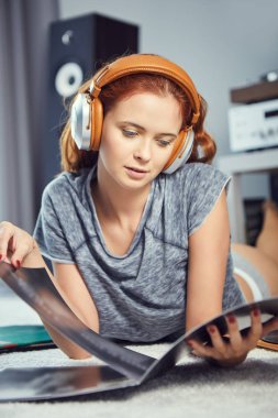 dinlenme seksi kadın görüntüsünü  