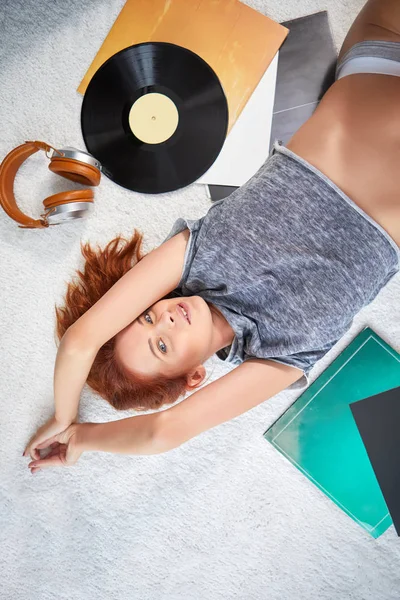 dinlenme seksi kadın görüntüsünü  