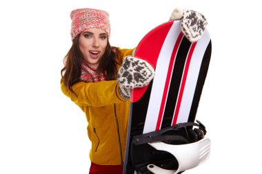 Bir snowboard studio tutan kadın