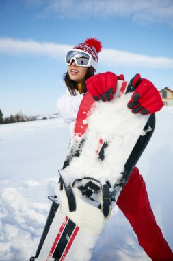 Sportif erkek snowboard tutar 