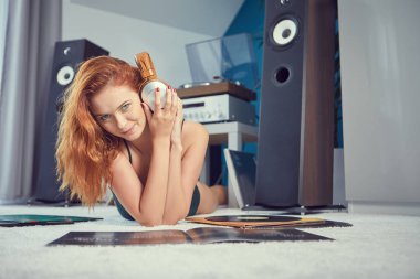 dinlenme seksi kadın görüntüsünü  