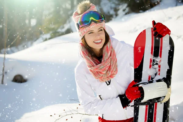 Snowboardzista sexy kobieta — Zdjęcie stockowe