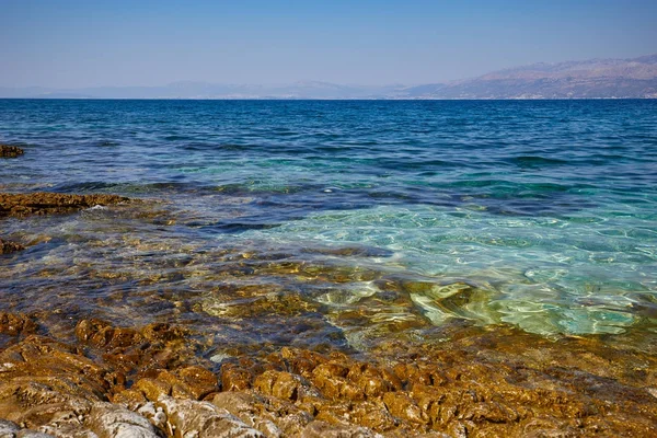 Pintoresca vista panorámica de la playa adriática, dalmacia - croacia —  Fotos de Stock