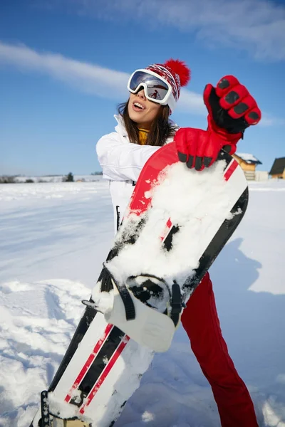 Vintern Fritid Sport Och Människor Koncept Glad Ung Kvinna Röd — Stockfoto