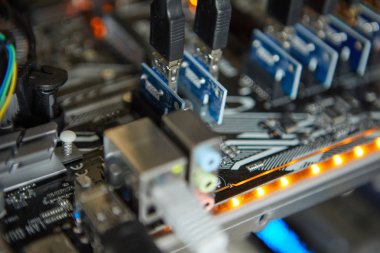 Cryptocurrency arka plan (araştırma sondaj platformu), yakın çekim için dijital cryptocurrency bitcoin, ethereum ve diğer altcoins gibi benim için GPU incelemesi teçhizat makine için dizinin.