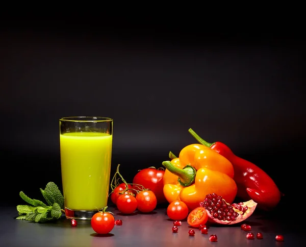 Healthy vegetable juices — Stock Photo, Image