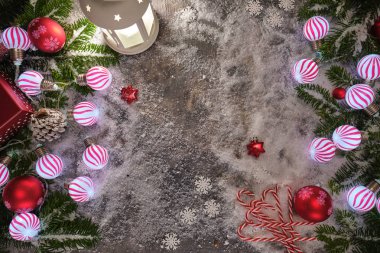 Kara Masa 'da Noel Pişirme Malzemeleri, Noel Yastığı