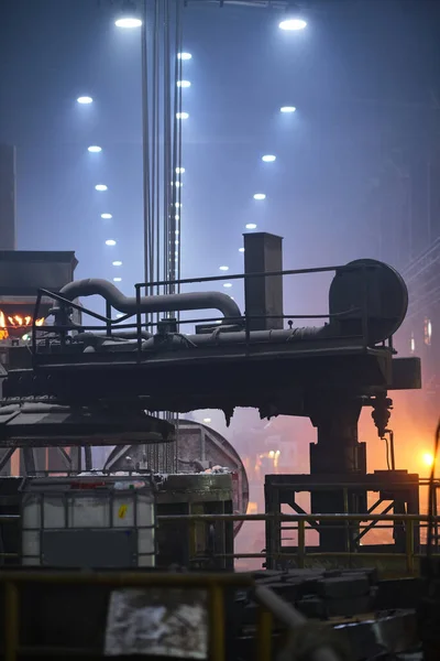 Metallschmelzen Einem Stahlwerk Hohe Temperatur Schmelzofen Stahlwerk — Stockfoto