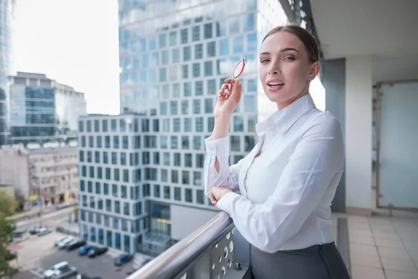 Beautiful Business Woman Background Modern Office — Stock Photo, Image