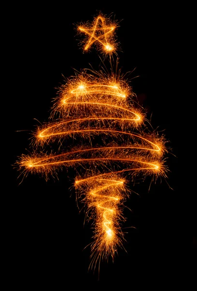 Árvore de Natal feita por sparkler em um preto — Fotografia de Stock