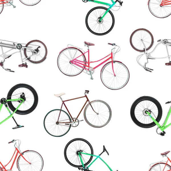 Modello senza cuciture di diverse biciclette isolate su un bianco — Foto Stock