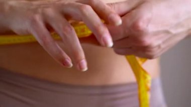 sağlıklı bel ölçüm bandı ile